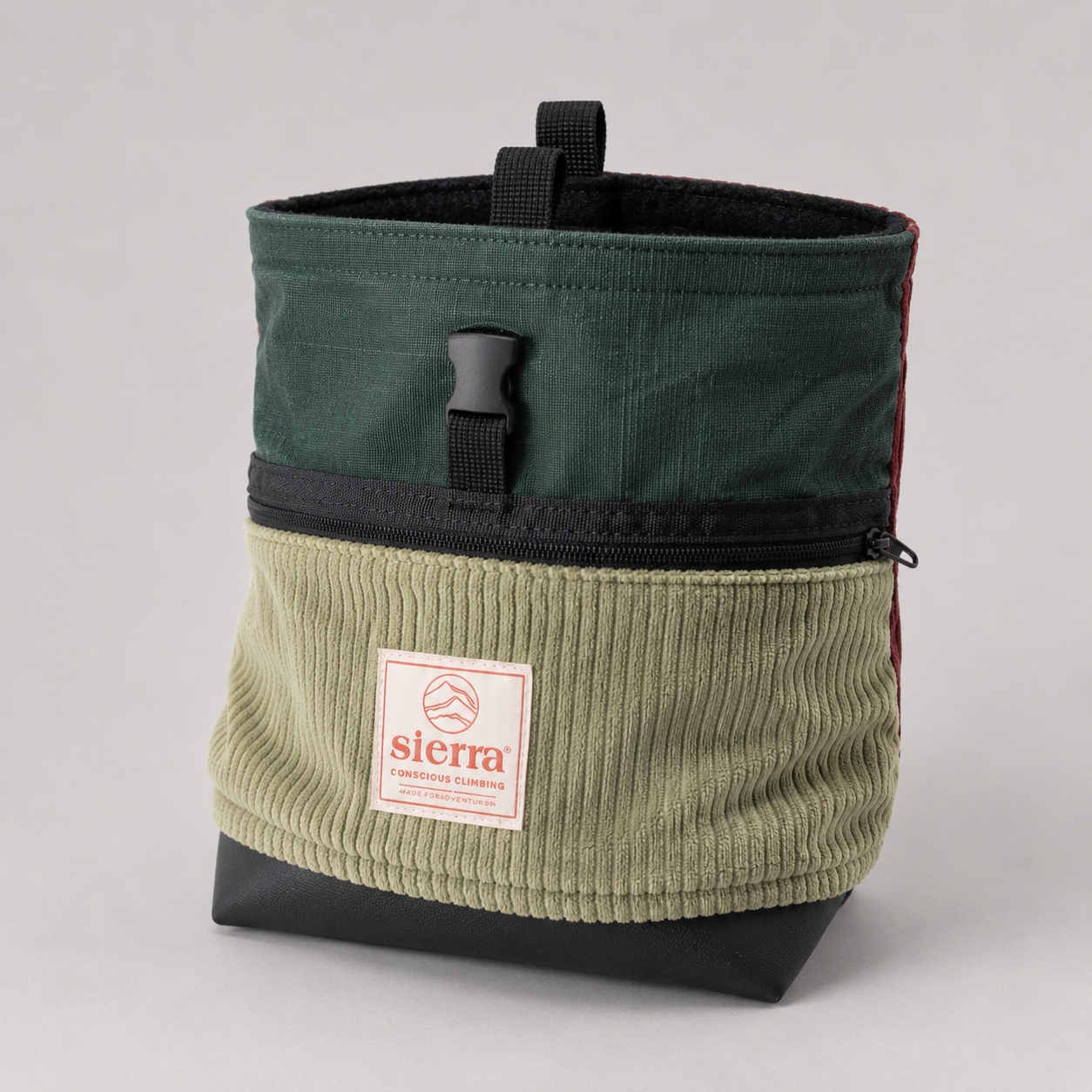 YULE Chalk Bag