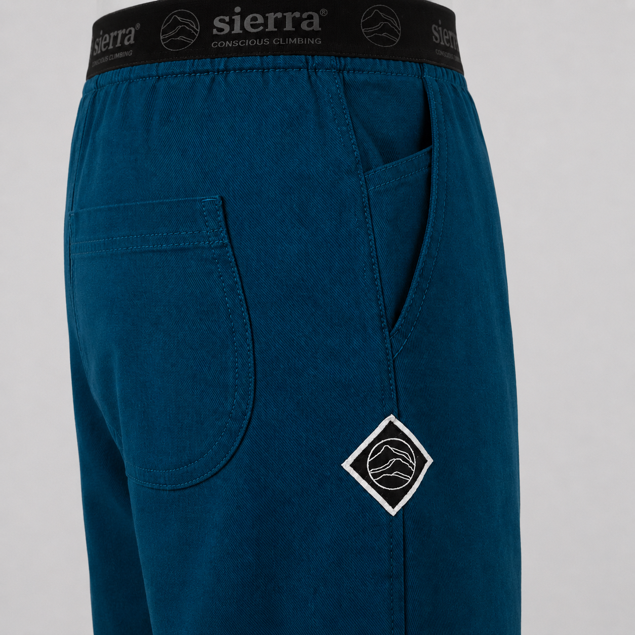 Pantalón corto SIURANA