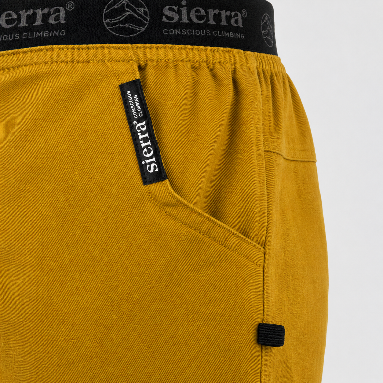 Pantalón corto SIURANA