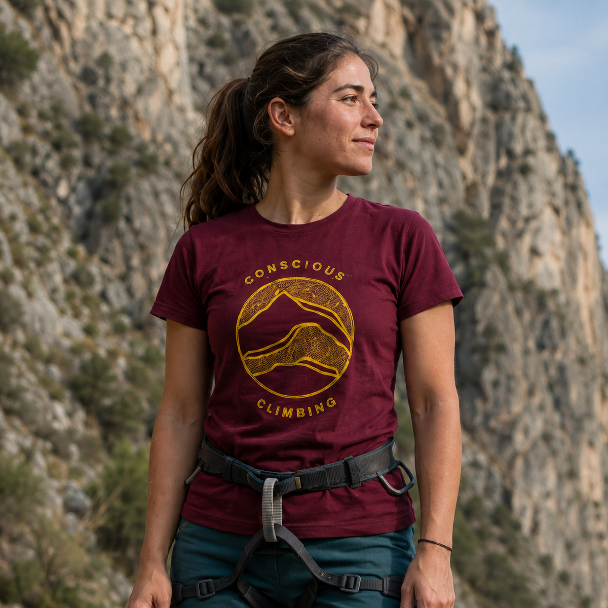 Camiseta Mujer - CONSCIOUS